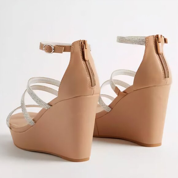 Torrid Sz 10WW Lucite Multi Strap Wedges Rhinestone Detail Stretchy Bands Dressy - Picture 5 of 12